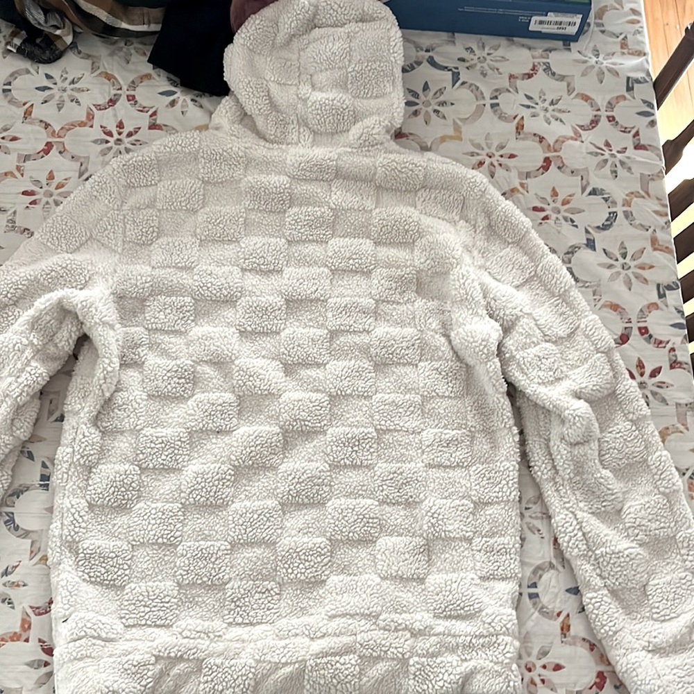 Patterned soft - Picture 2 of 2
